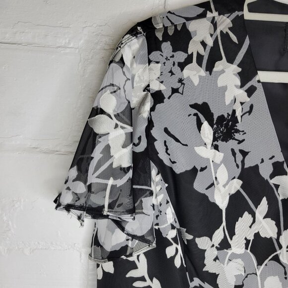 Alex Evenings Women's XL Jacket Black Silver Flowers Short Sleeve - Picture 4 of 5